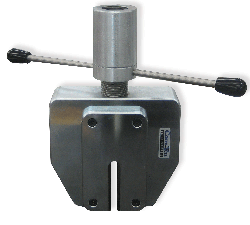 High capacity wedge clamp